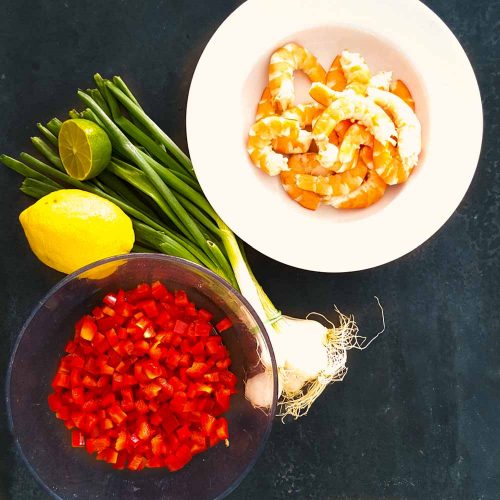 Ceviche de crevettes aux poivrons tout simple - la cerise sur le maillot