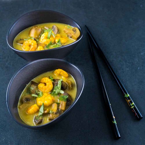Soupe crevettes-champignons aux saveurs thaï - la cerise sur le maillot